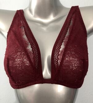Victoria's Secret Nwt Very Sexy Desire Lace Strappy VS Unlined Plunge Bra